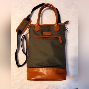 TIRRINIA Insulated Wine Bag